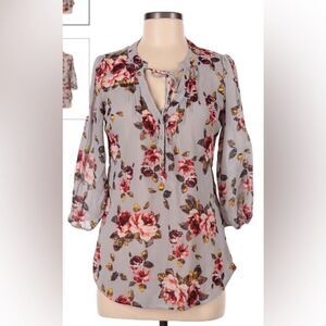 Vera Wang Floral Blouse in Gray and Red